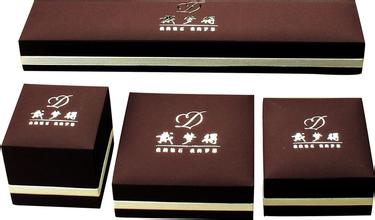 珠寶配飾做有趣的創意包裝設計