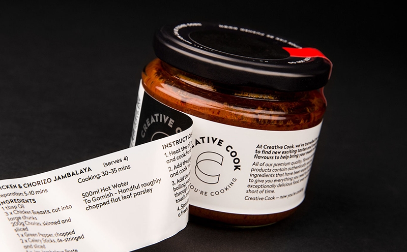 辣椒醬創(chuàng)意包裝設(shè)計(jì),英國辣椒醬包裝設(shè)計(jì)對(duì)比中國老干媽