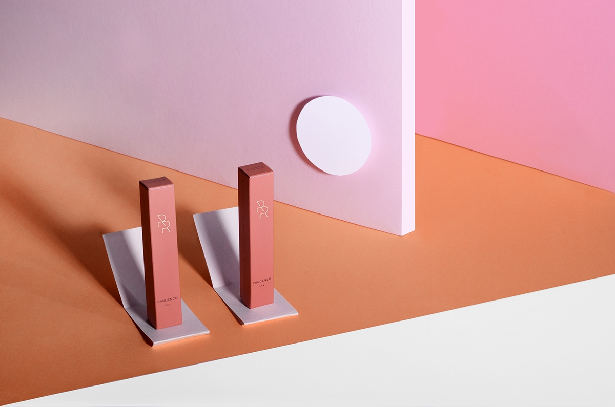 翻轉反應化妝品品牌,一種你無法擺脫的情緒